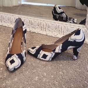 Seychelles Fabric Ikat Abstract Heels